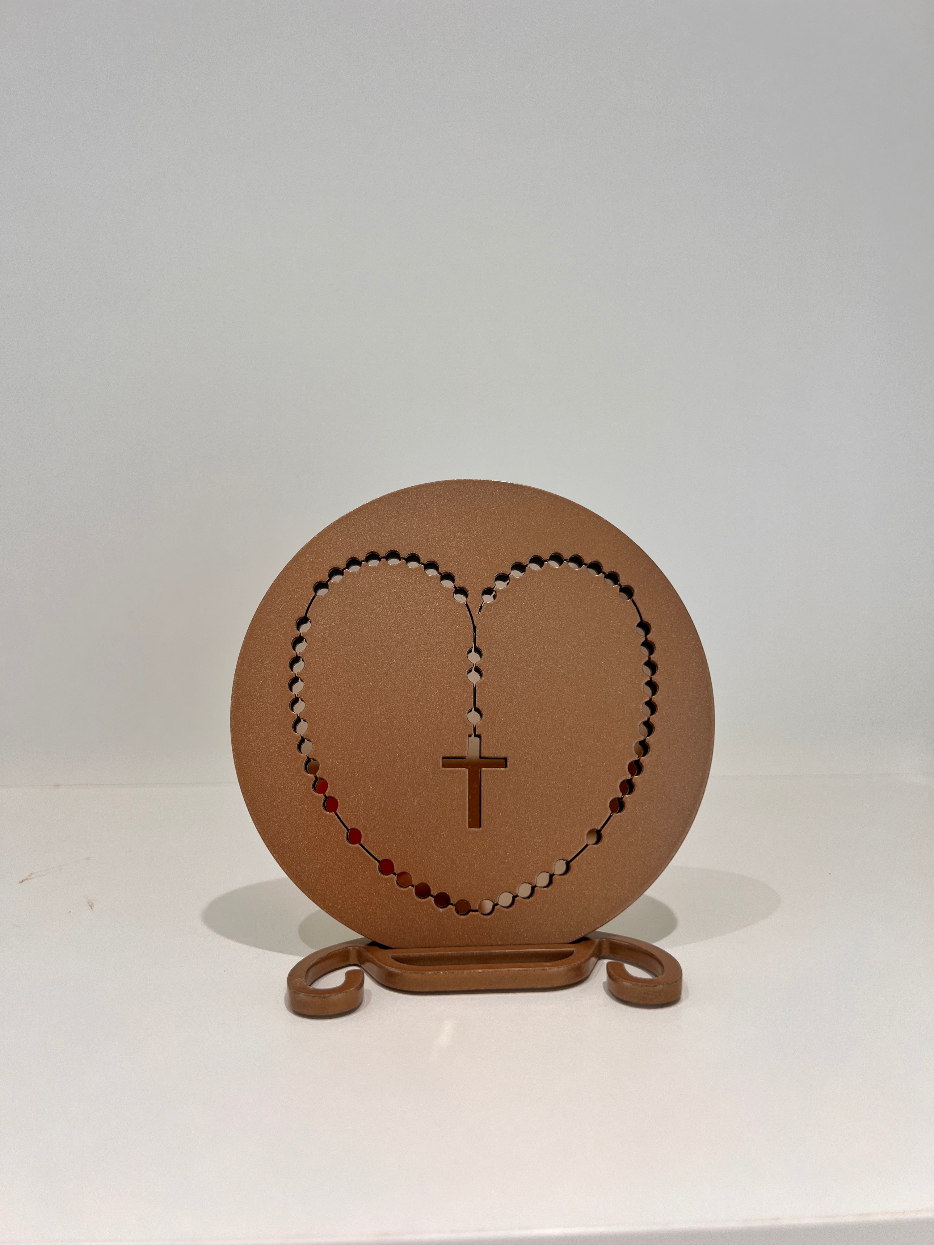 ADORNO DE MESA ROSARIO DE CORACAO LASER ESTR DOURADO