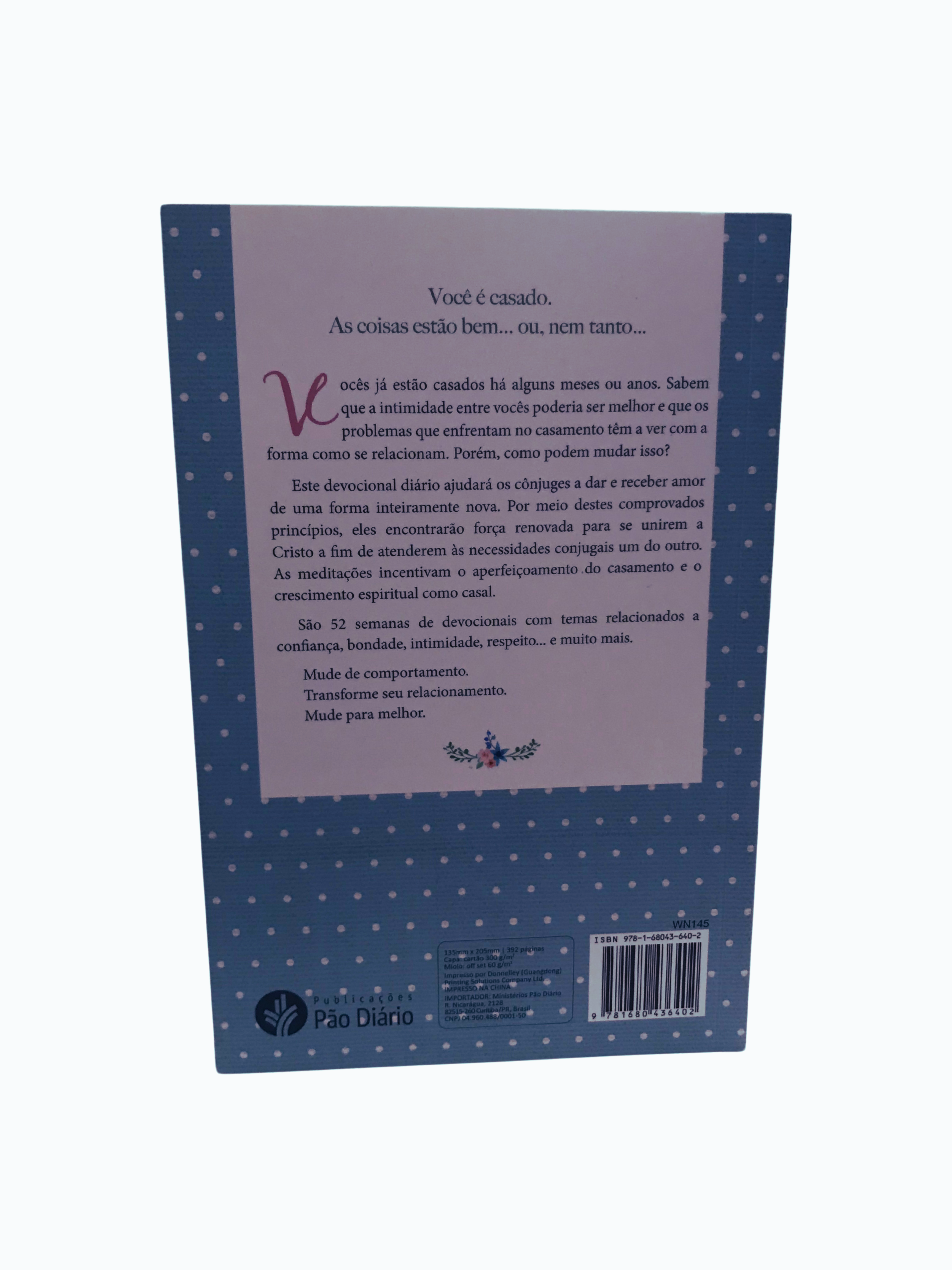 Um ano devocional para casais: 365 meditacoes para solidificar seu relacionamento conjugal